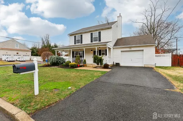 Aberdeen, NJ 07721,178 Milton AVE