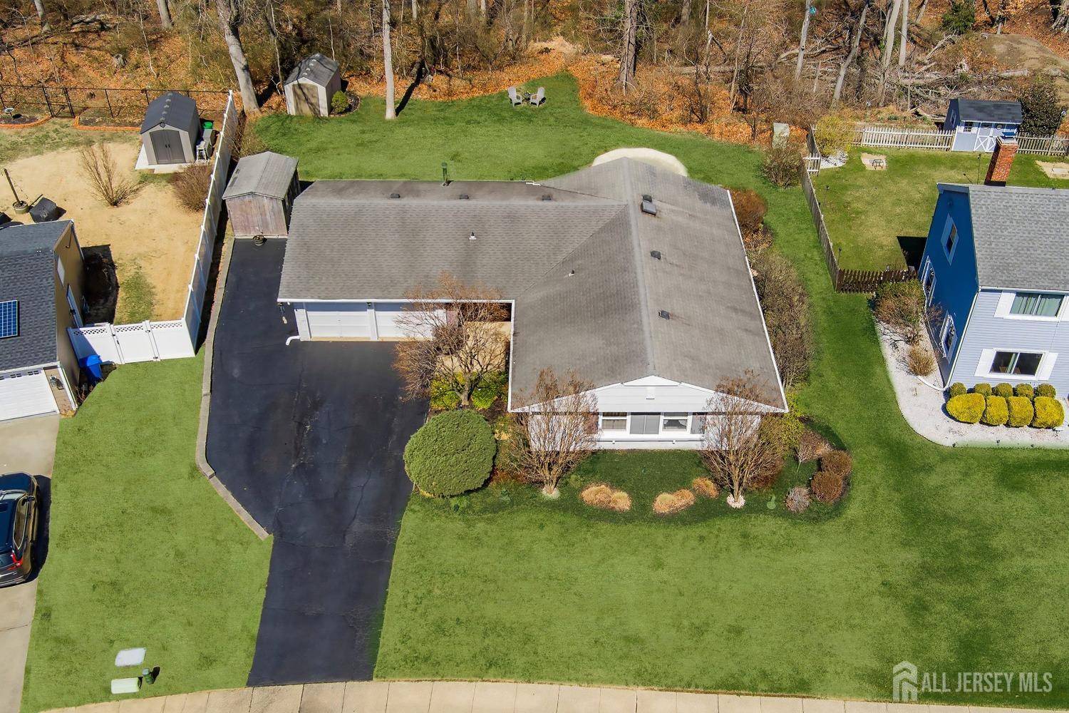 Aberdeen, NJ 07747,111 Fordham DR