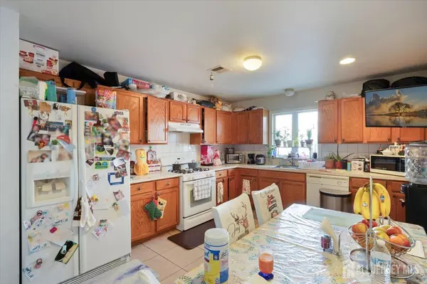 Perth Amboy, NJ 08861,314 Goodwin ST