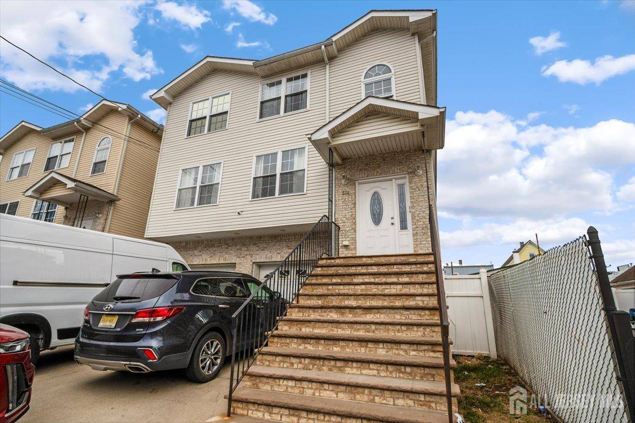 314 Goodwin ST, Perth Amboy, NJ 08861