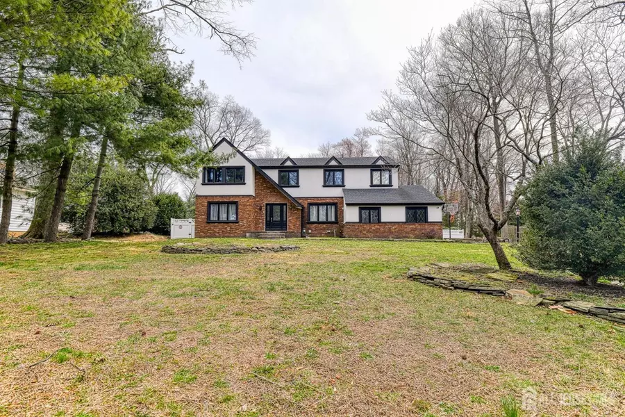 812 Prospect AVE, North Brunswick, NJ 08902