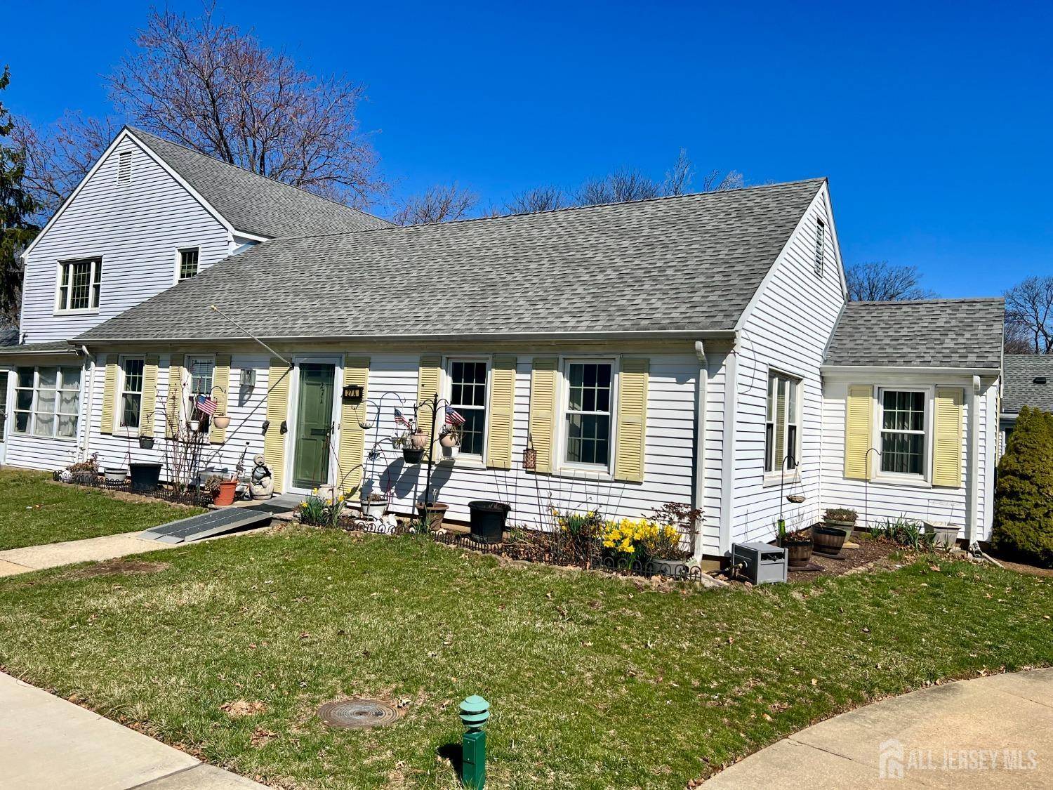 Monroe, NJ 08831,27-a Bradford LN