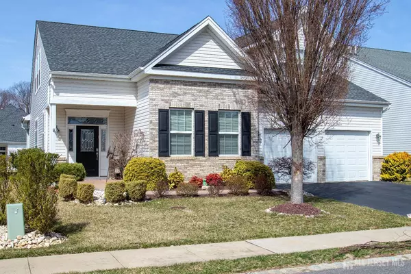 53 Mandrake RD, Monroe, NJ 08831