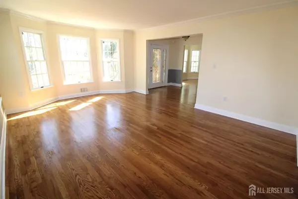 Monroe, NJ 08831,13 Tanglewood PL