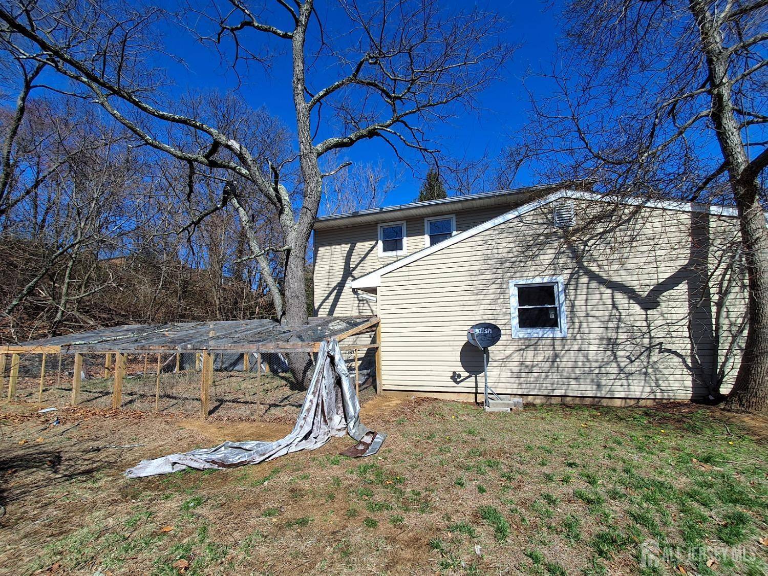 Sayreville, NJ 08859,41 Oakwood DR