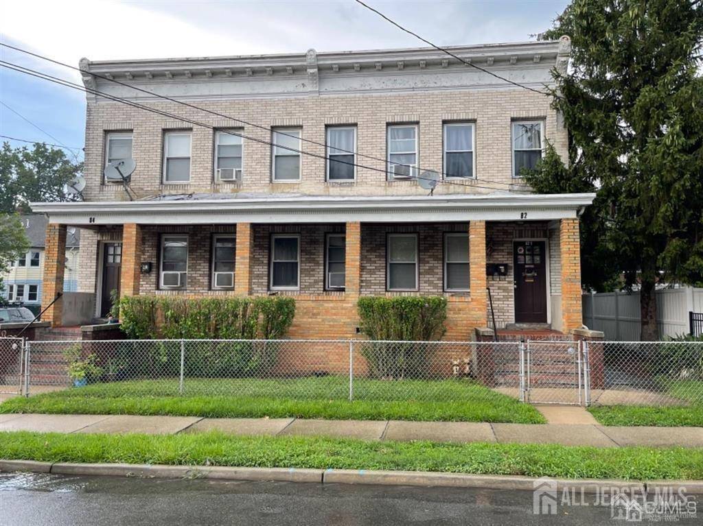 82 Pulaski AVE, Carteret, NJ 07008