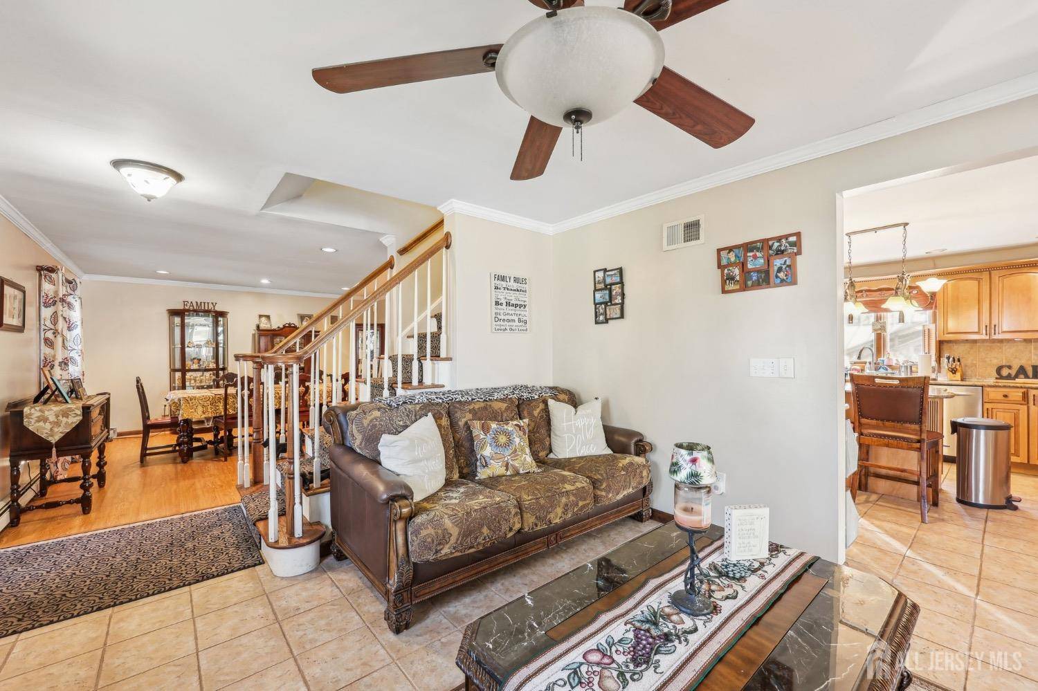 Colonia, NJ 07067,6 Claremont AVE