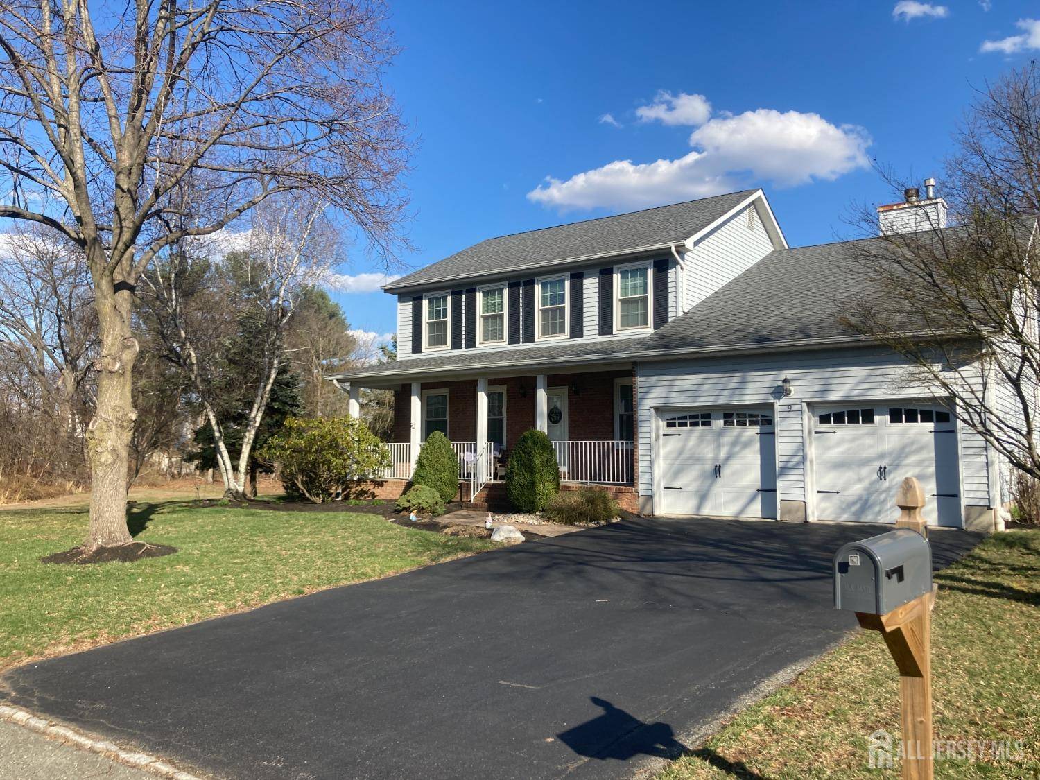Hillsborough, NJ 08844,9 Dickerson RD
