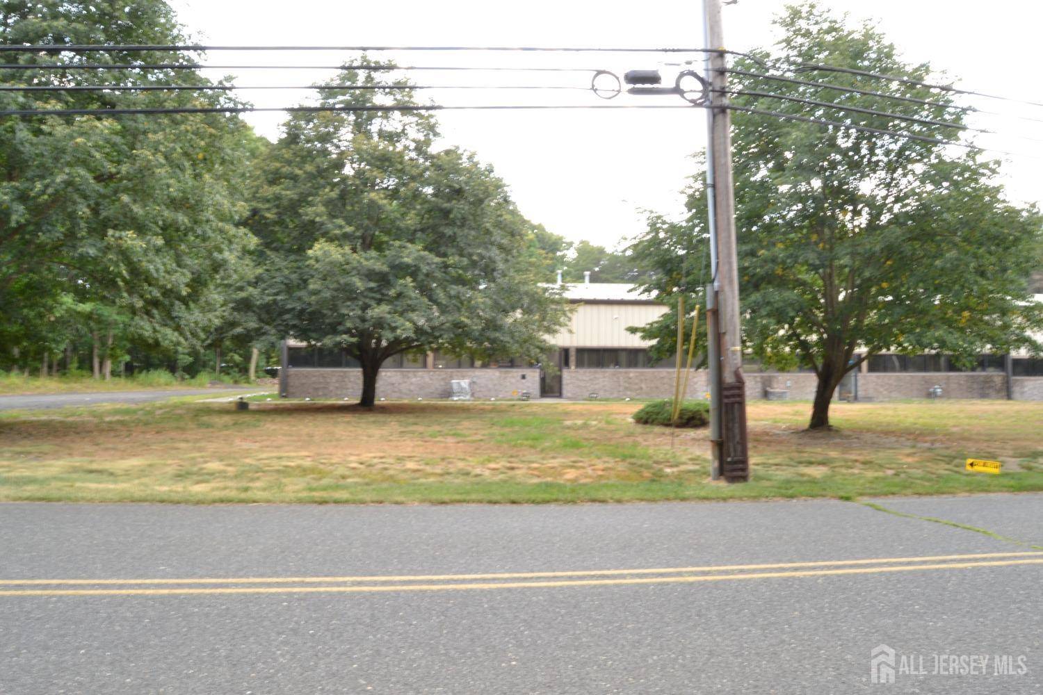 487 Wright Debow RD, Jackson, NJ 08527