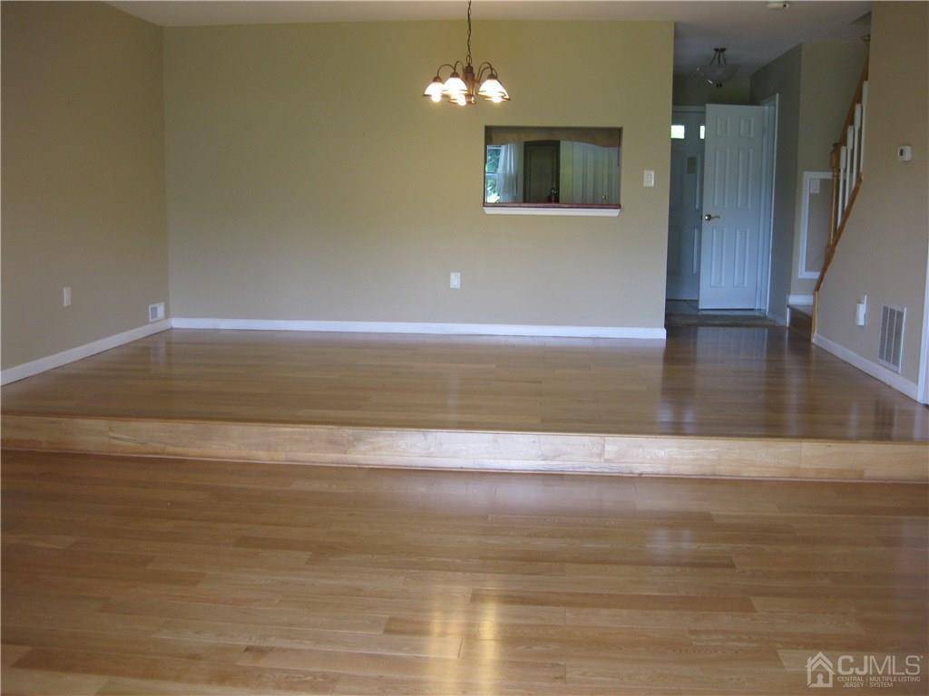 Piscataway, NJ 08854,476 Harwick CT #2476