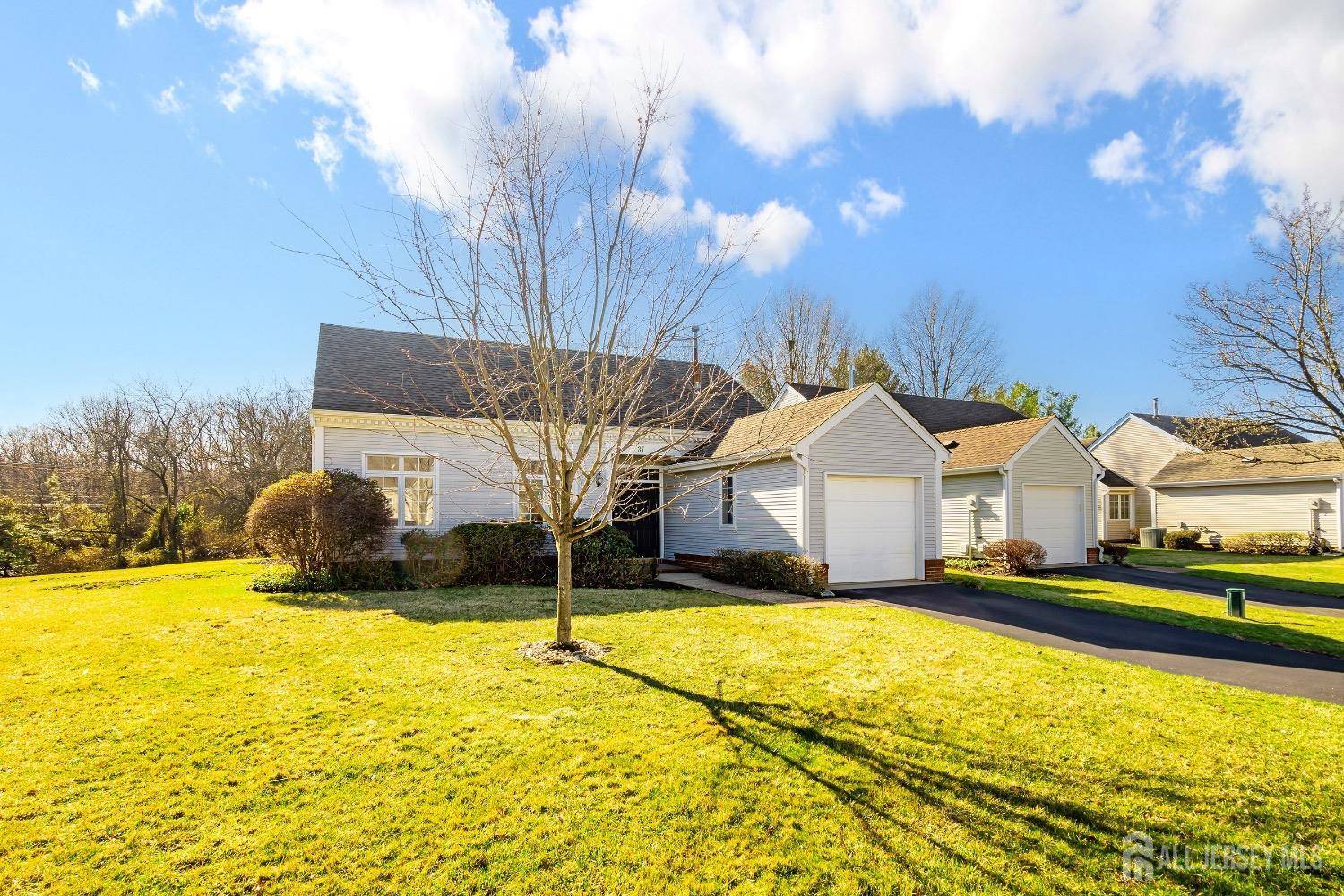Monroe, NJ 08831,37 Winthrop RD