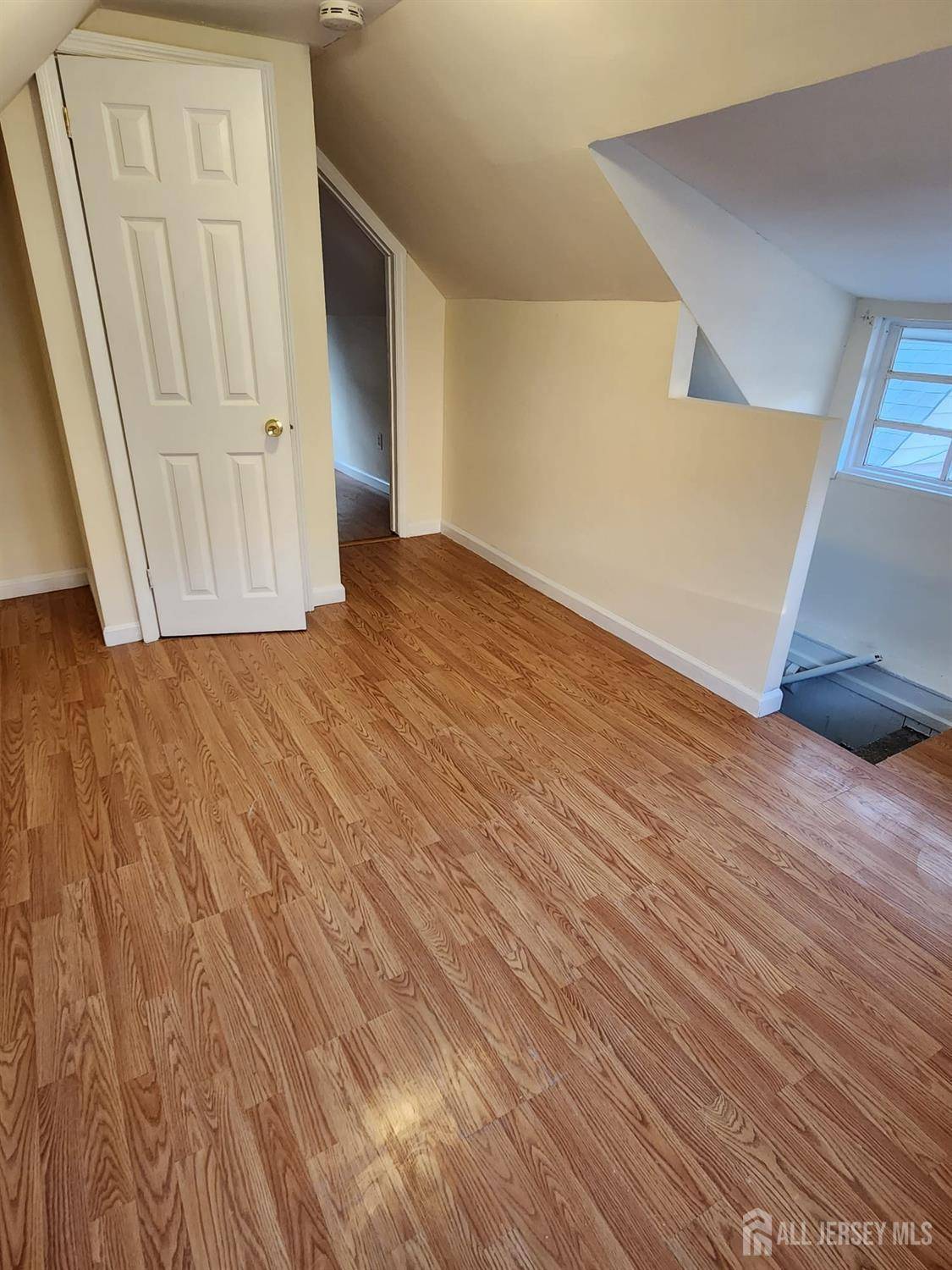 527 Valley ST, Orange, NJ 07050
