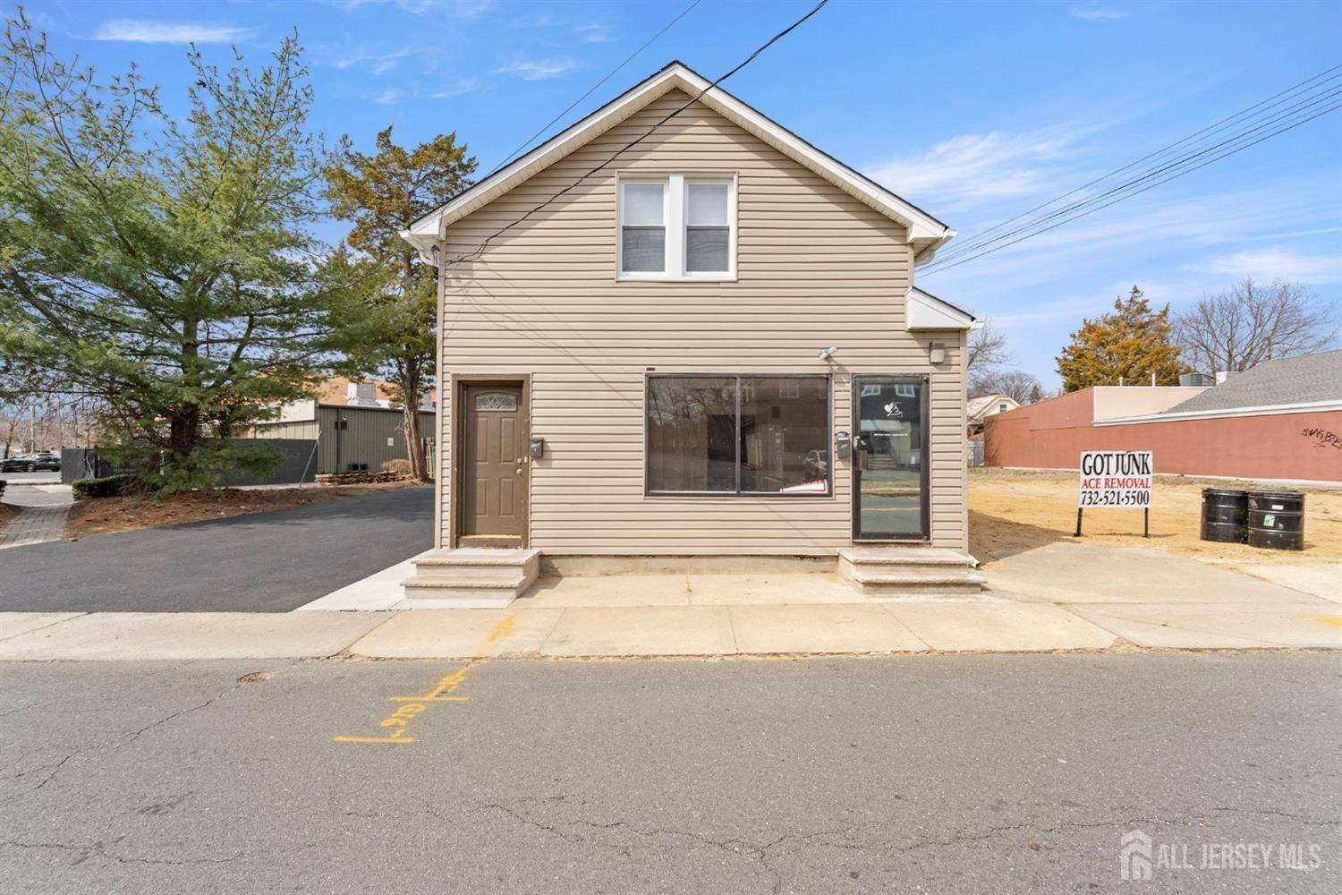 320 Main ST, Spotswood, NJ 08884