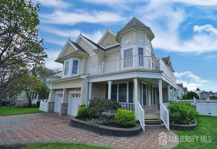 South Amboy, NJ 08879,26 Lighthouse DR