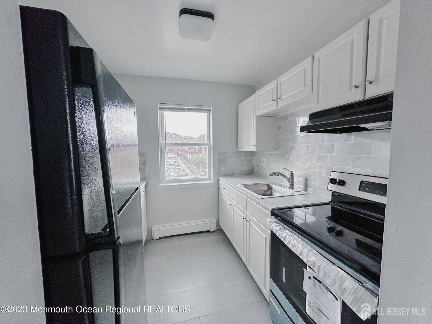 289 Main ST #6K, Spotswood, NJ 08884