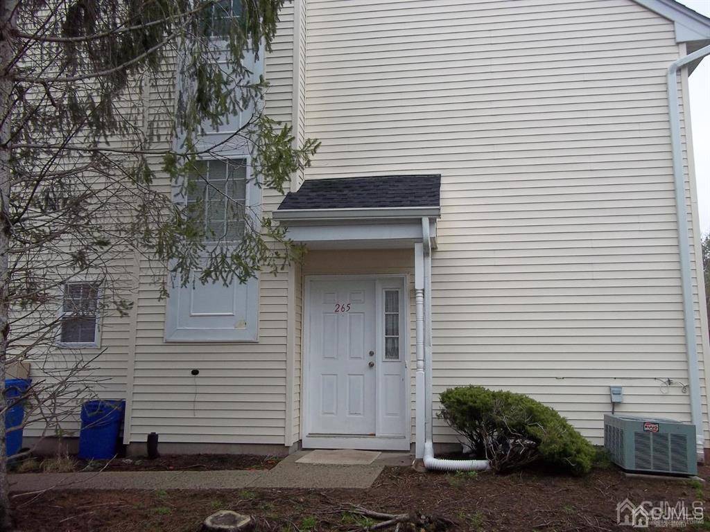 Piscataway, NJ 08854,265 Shady Oak CT