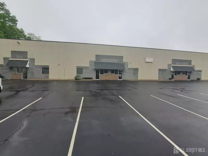 3250 Parker AVE #B, South Plainfield, NJ 08080