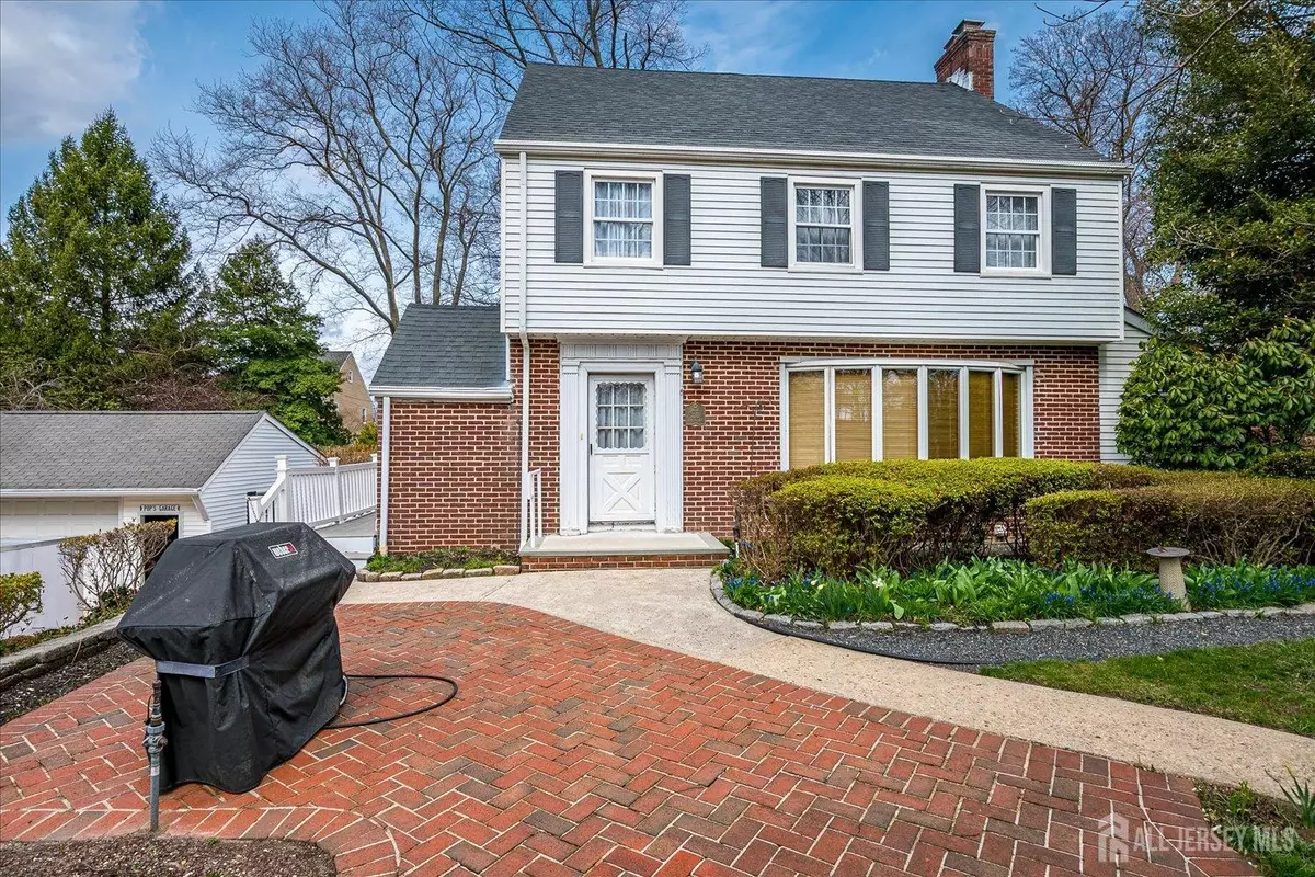 Sayreville, NJ 08872,42 Pershing AVE