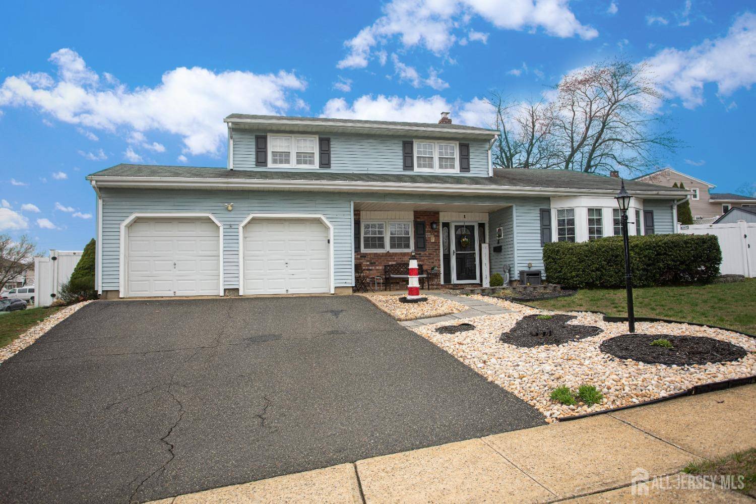 1 Wisz PL, Sayreville, NJ 08872