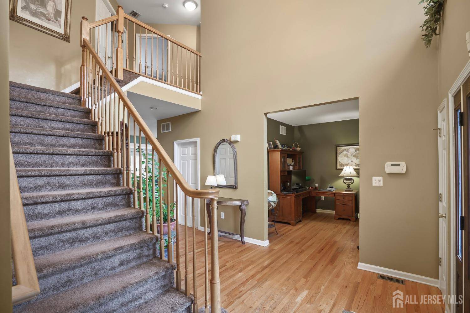 Old Bridge, NJ 08857,2 Tuscarora CIR