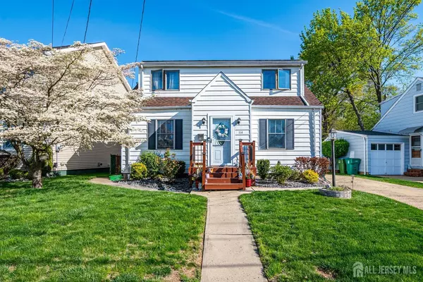 114 Garden TER, Edison, NJ 08817