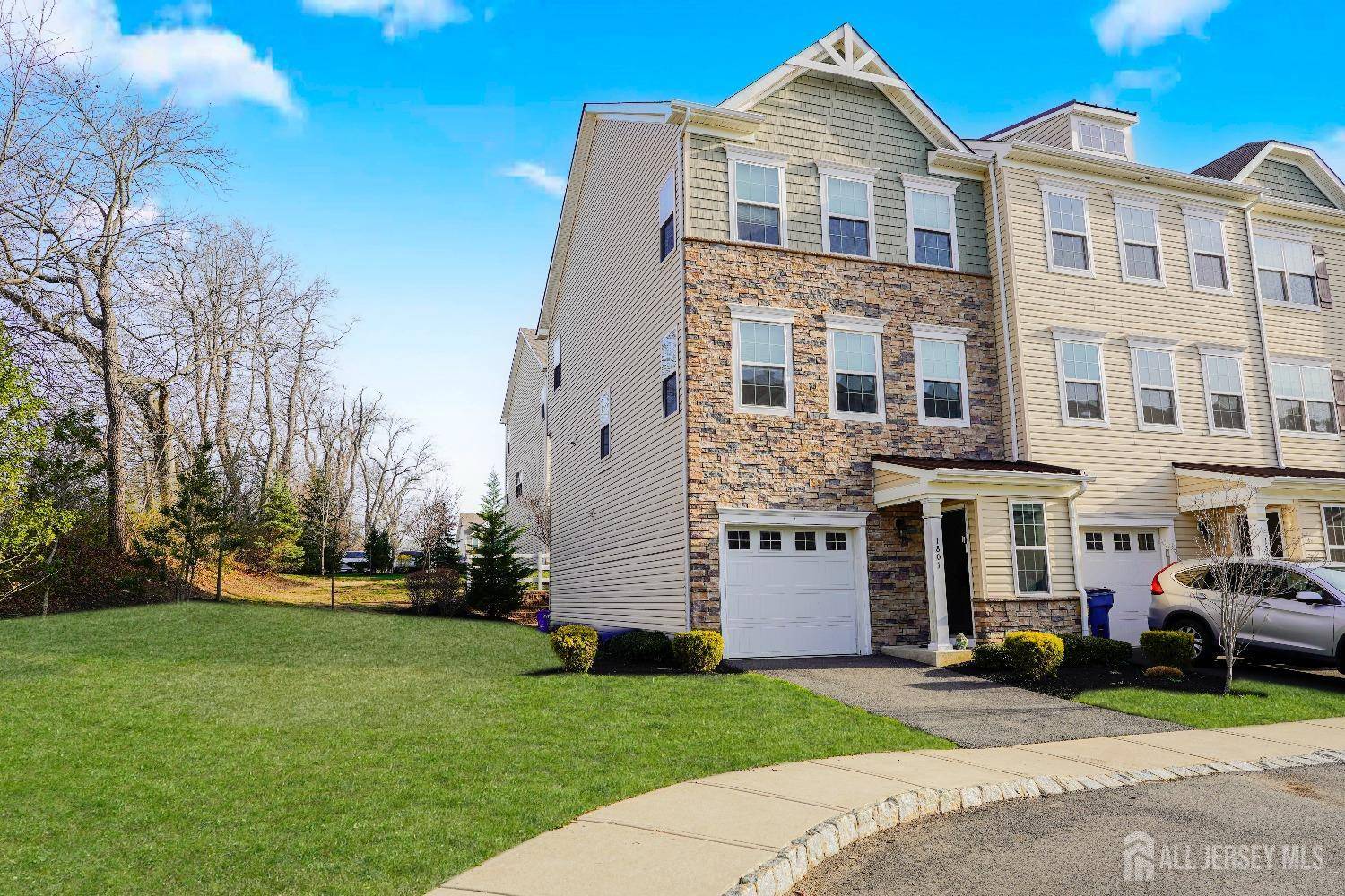 Monroe, NJ 08831,1801 John Deere LN