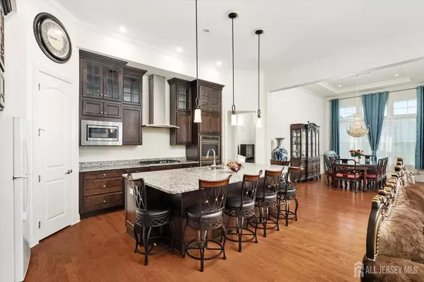 Monroe, NJ 08831,5 Anthem ST