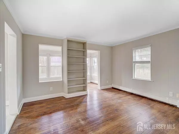 South Brunswick, NJ 08852,3 Hillside AVE