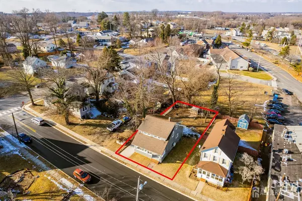 Jamesburg, NJ 08831,7 Grand ST