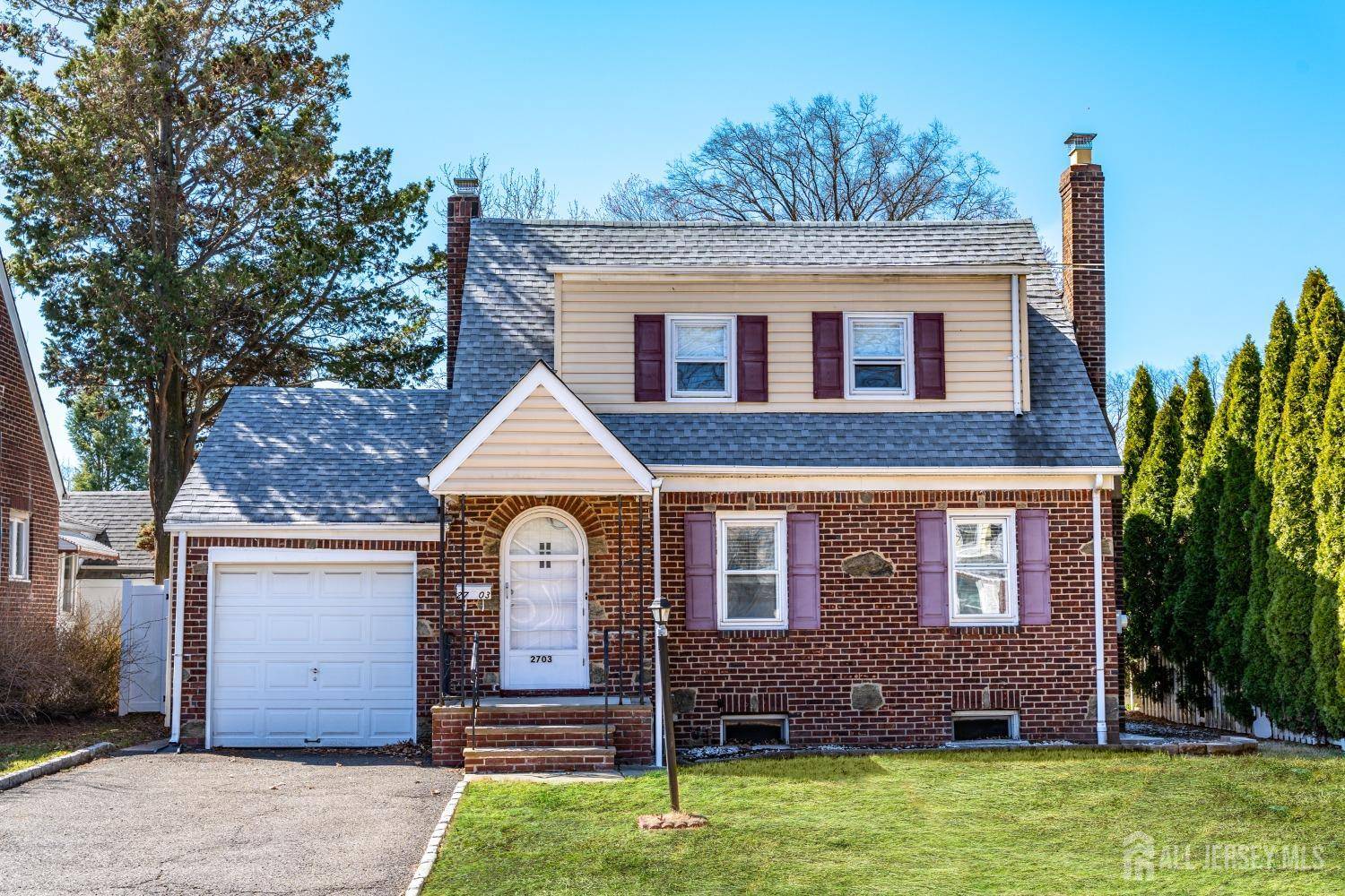 2703 Dewitt TER, Linden, NJ 07036