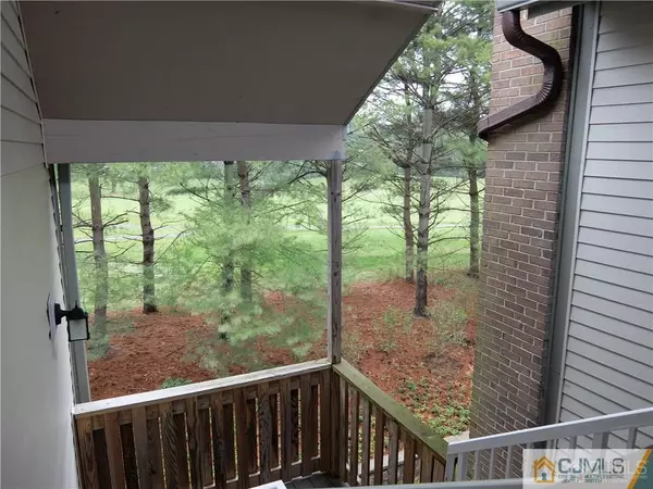 Plainsboro, NJ 08536,1818 Ravens Crest DR #1818
