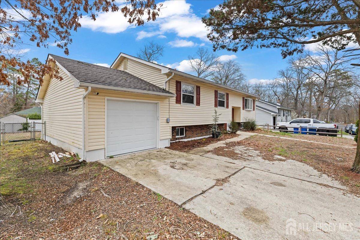 Pemberton Twp, NJ 08015,218 Dennis AVE