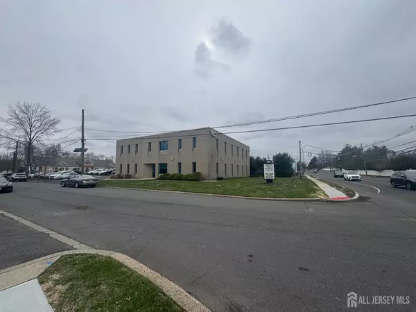 1163 Inman AVE #101, Edison, NJ 08820