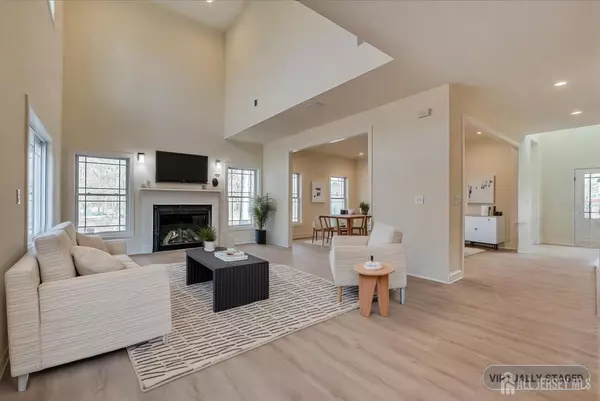 92 Hancock RD, Piscataway, NJ 08854
