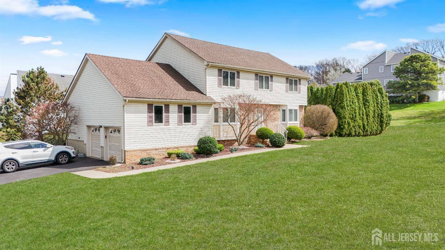 415 Spotswood Englishtown RD, Monroe, NJ 08831