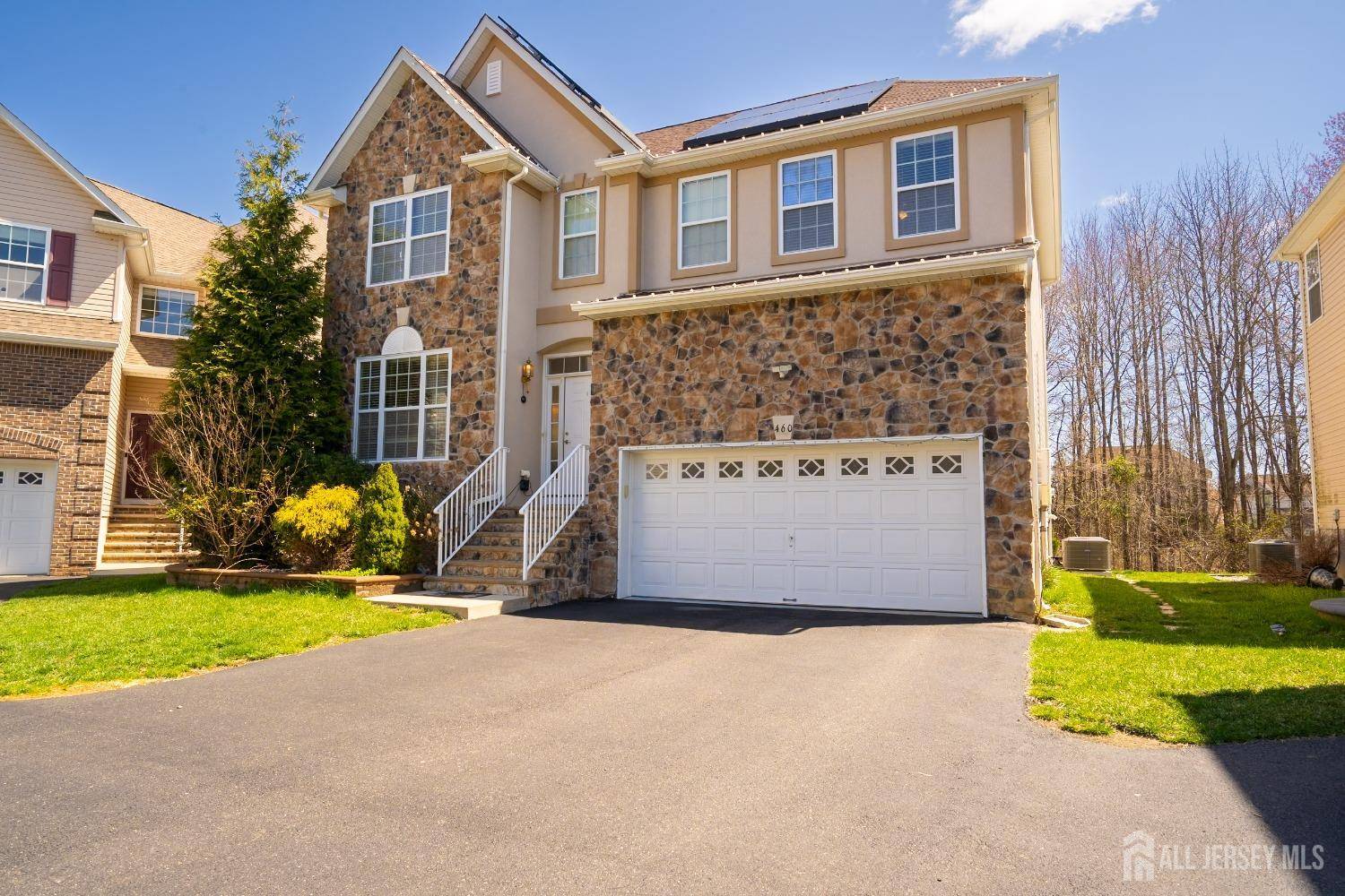 Monroe, NJ 08831,460 Morning Glory DR