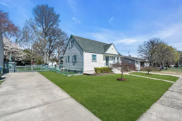 Perth Amboy, NJ 08861,750 Barry AVE