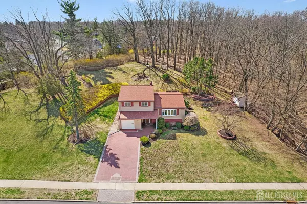 Franklin Twsp, NJ 08873,56 Winston DR