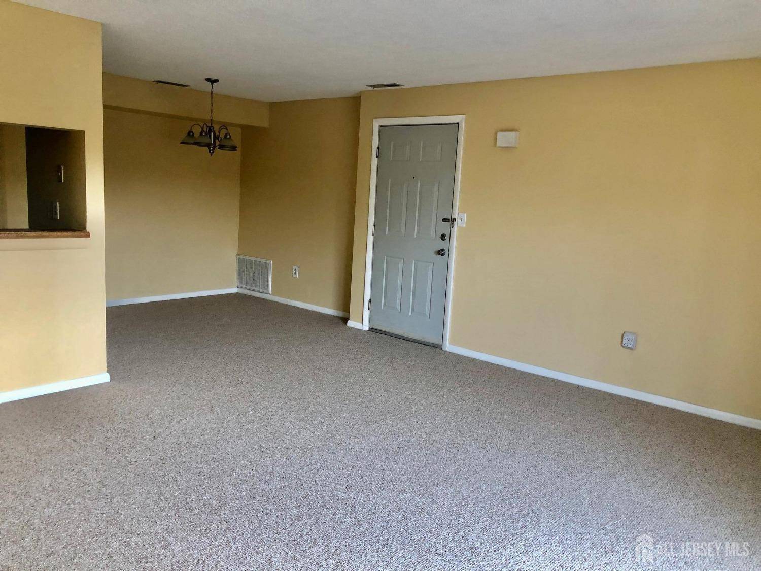 Plainsboro, NJ 08536,1802 Ravens Crest DR