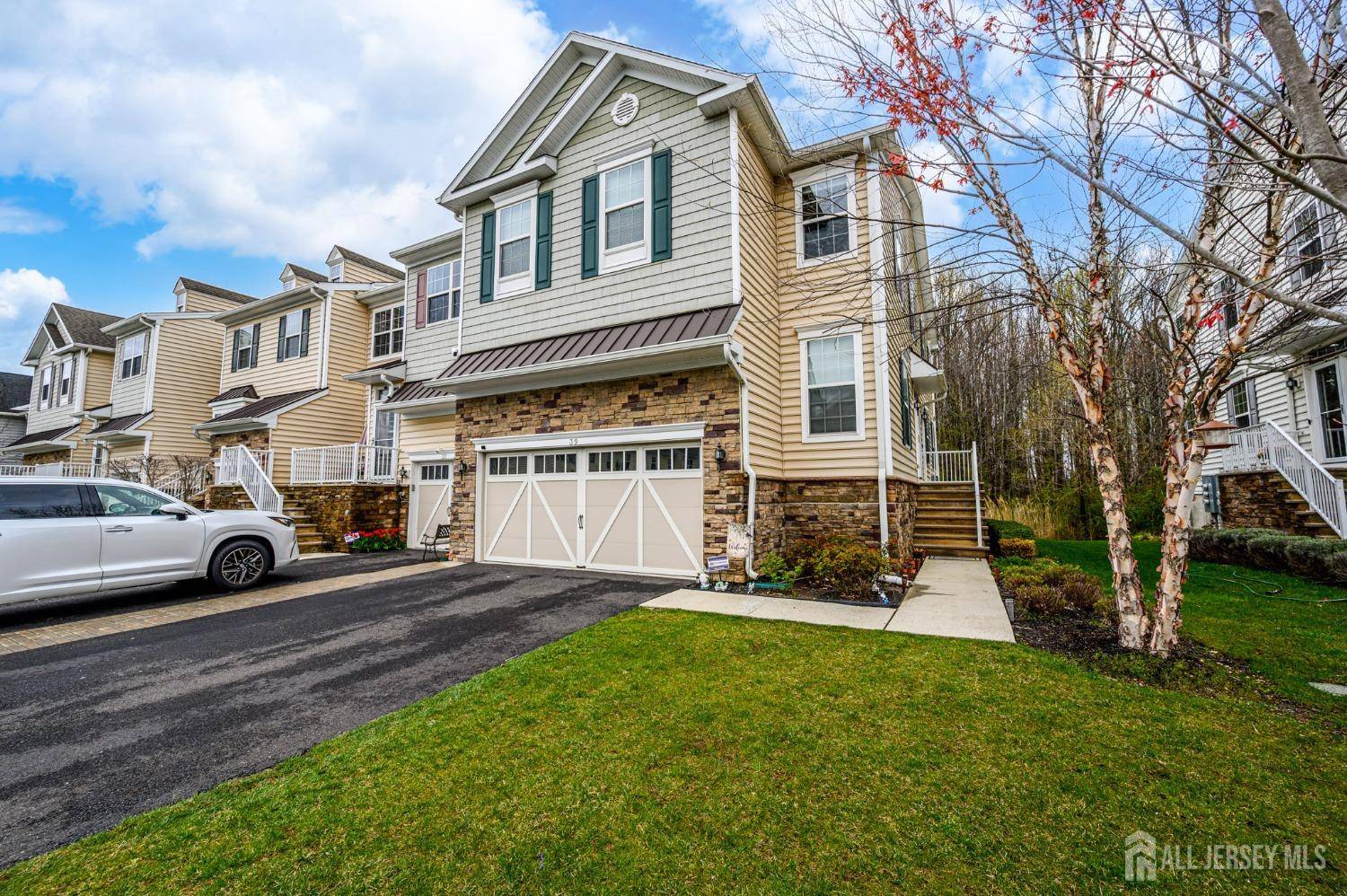 39 Nelson DR, Cranbury, NJ 08512