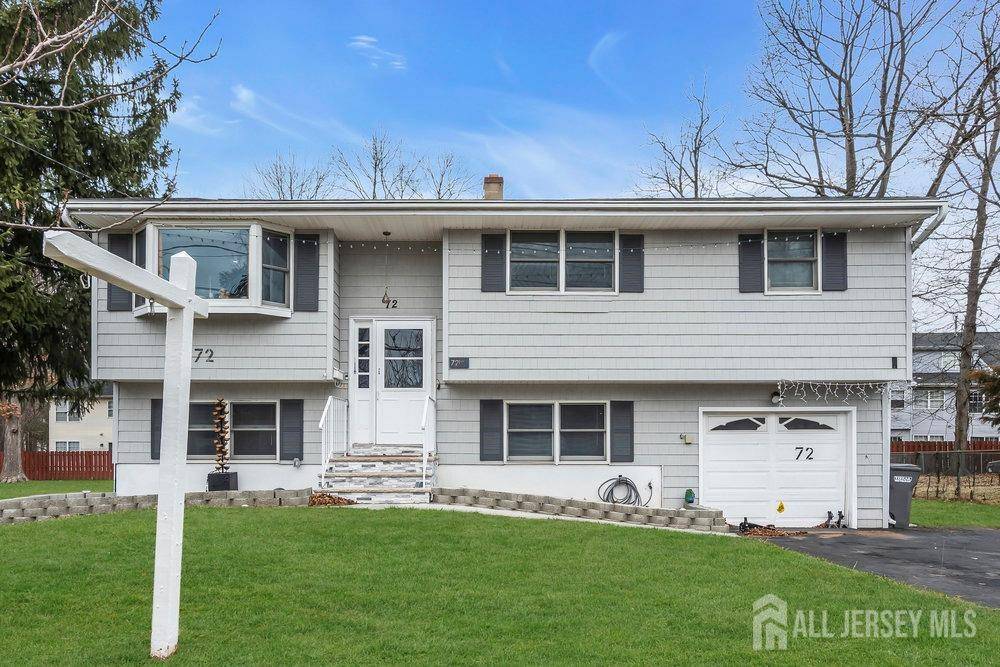 72 Carlton AVE, Piscataway, NJ 08854