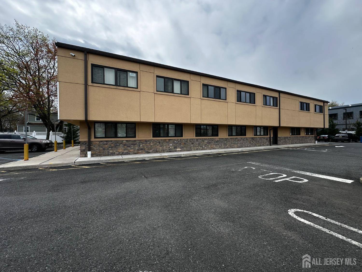 51 W Prospect ST, East Brunswick, NJ 08816