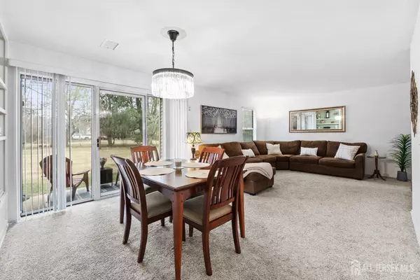 Old Bridge, NJ 08857,9 Lindsey CIR