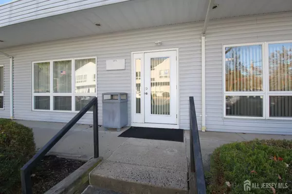 North Brunswick, NJ 08902,1578 Highway 130 N