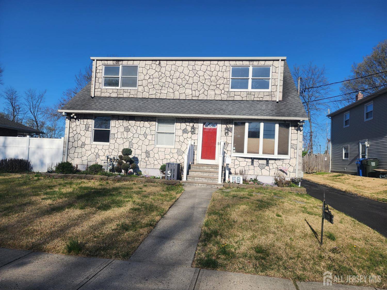 59 Thorpe AVE #2, Avenel, NJ 07001