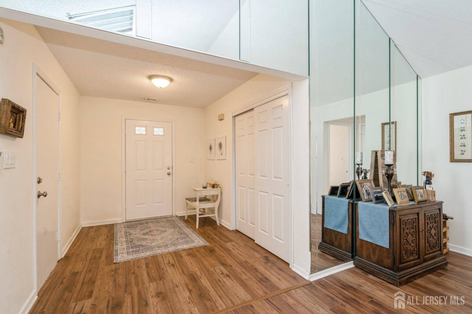 Marlboro, NJ 07746,27 Peasley DR