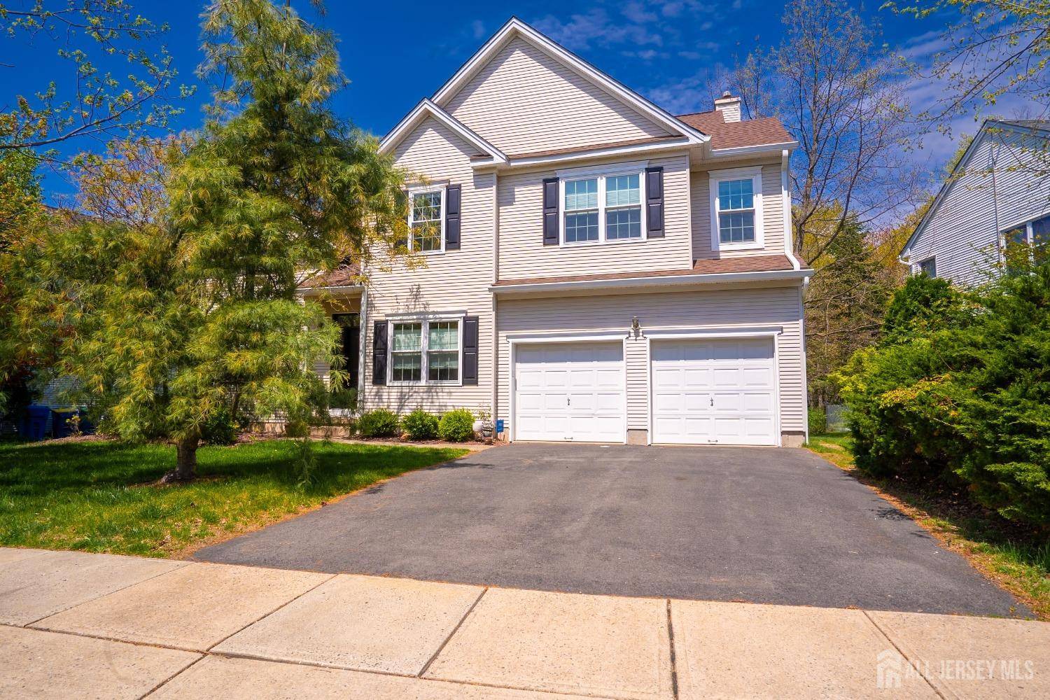 Montgomery, NJ 08540,6 York DR