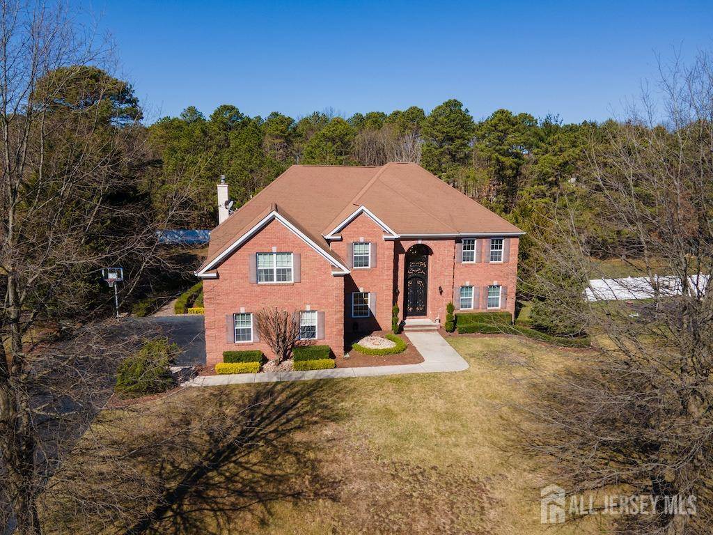 45 Imperial CT, Monroe, NJ 08831