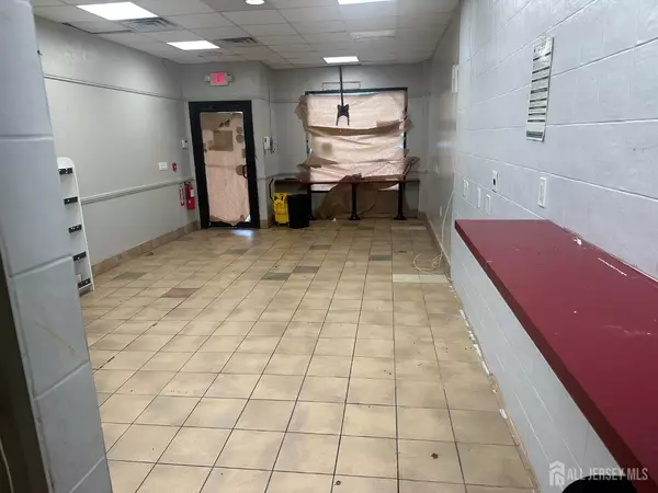 Edison, NJ 08837,613 amboy ave AVE