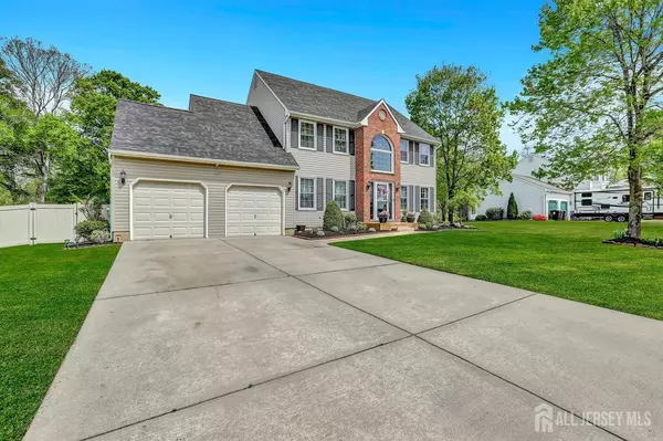Harrison, NJ 08062,1427 Swan LN